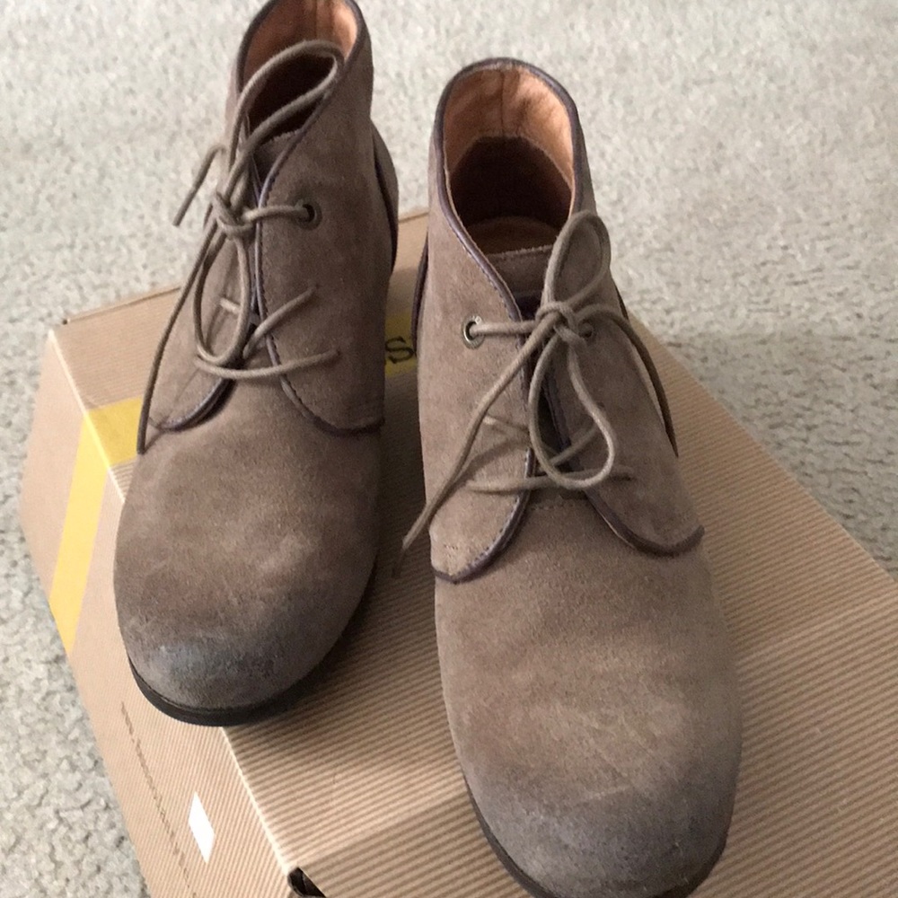 Bussola Silk Suede Fossil